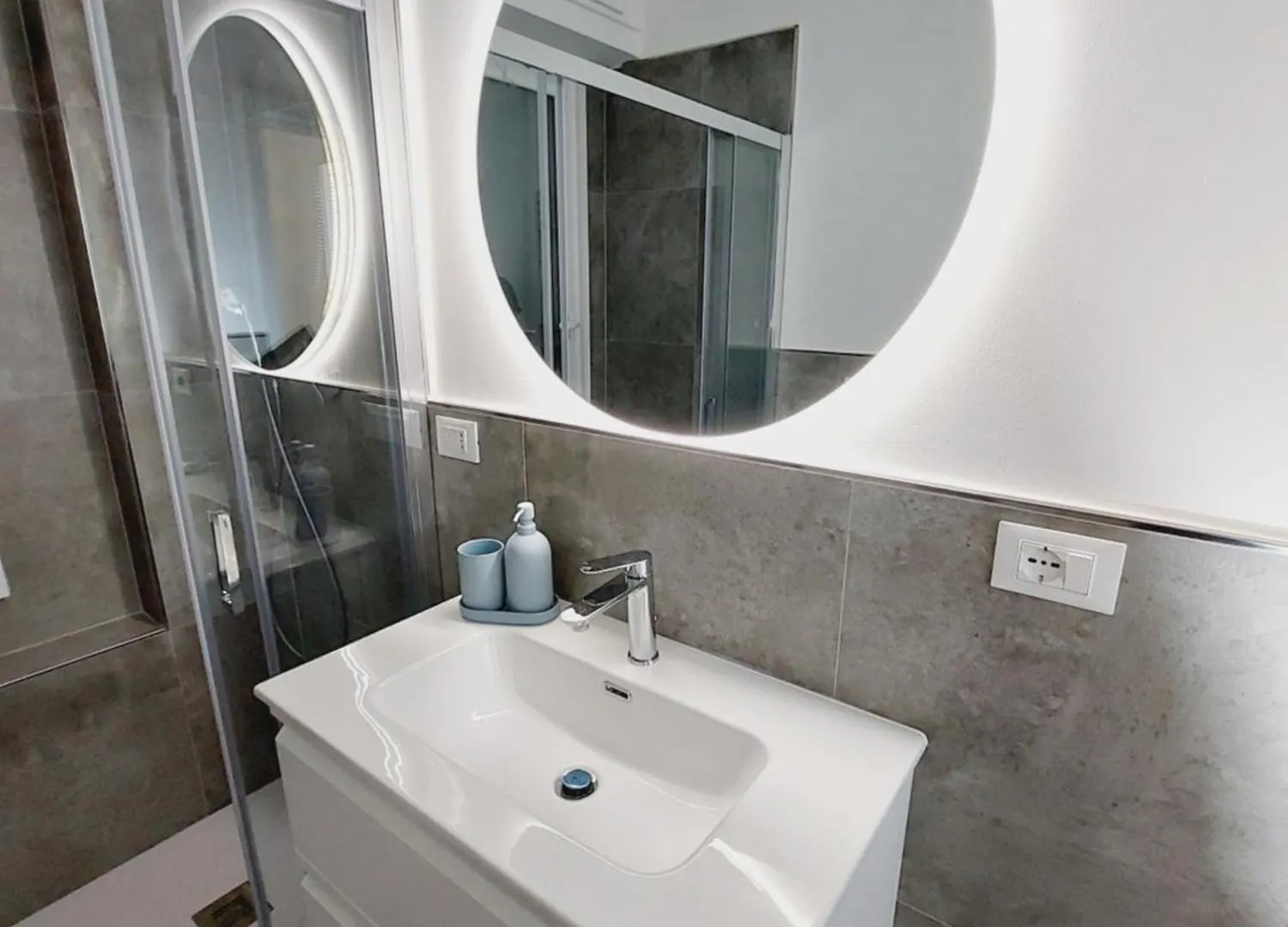 Genova Nobile Apartment 0*, Genoa Italy